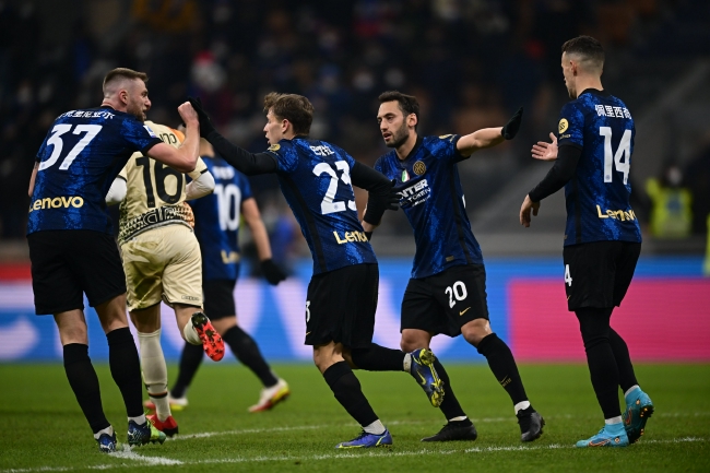 博尼：大胜是全队功劳；迪乌夫正在向所有人展示他的巨大价值