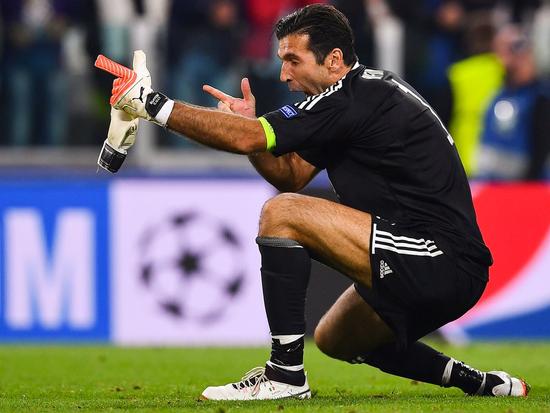 太阳报：利物浦旧将迪乌夫因拒付子女抚养费，正面临入狱风险