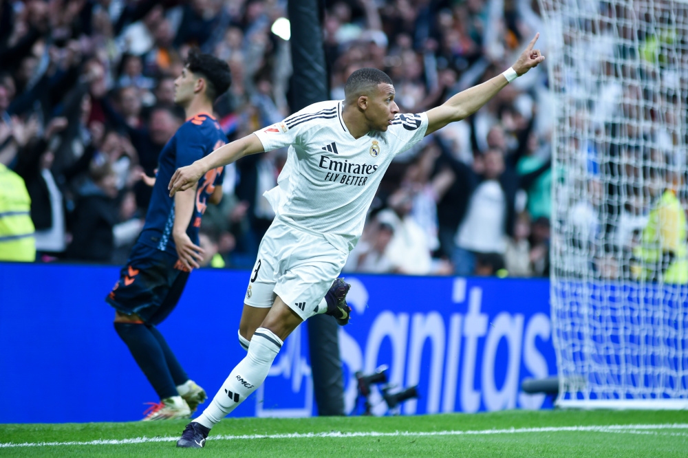 水晶宫恐失锋线王牌！马特塔续约僵局，明夏离队成定局？（马特塔续约受阻，水晶宫锋线王牌恐于明夏告别）