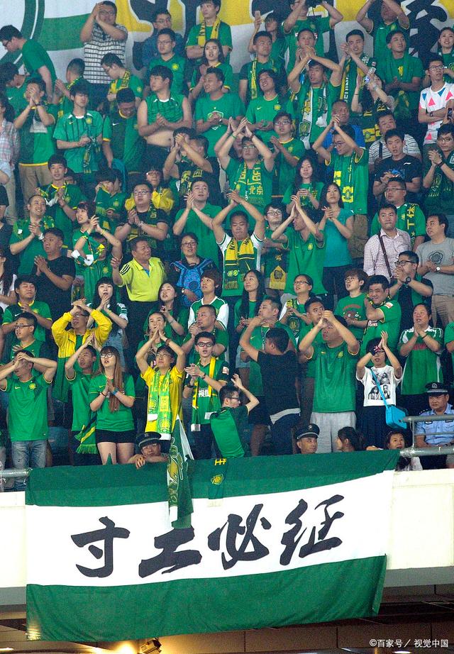 科尔：斯潘塞掌控了比赛，库里缺席的情况下他必须留在场上
