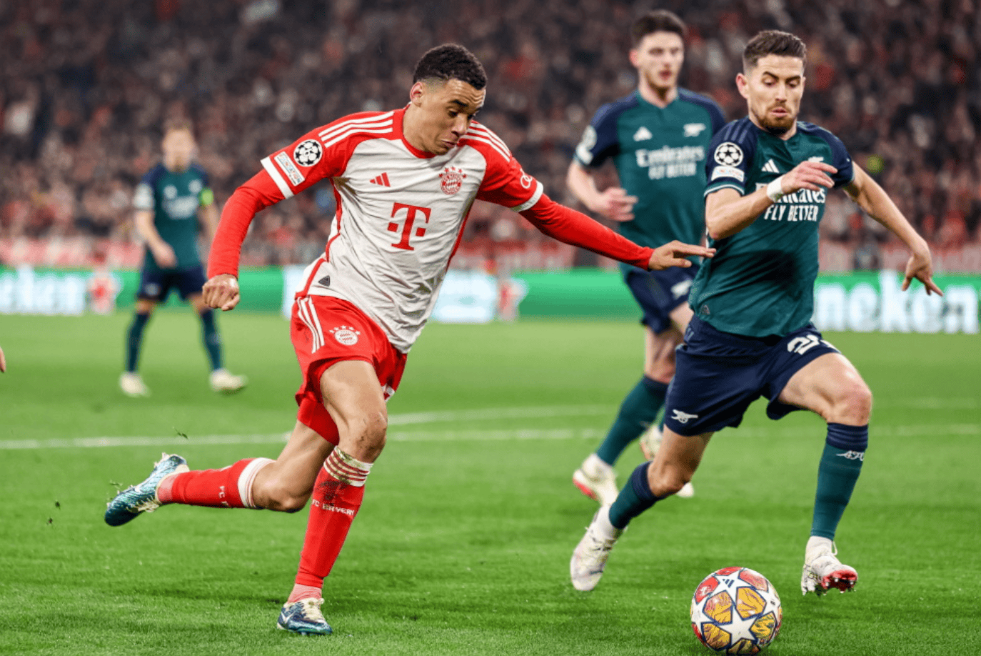 信使报：国米、纽卡、维拉和桑德兰关注贡多齐的情况