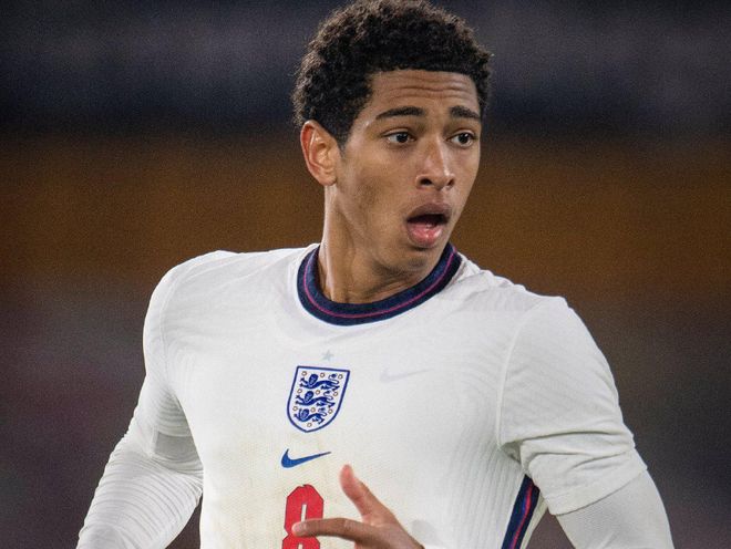 NBA：勇士末节发力 击败雷霆止住颓势