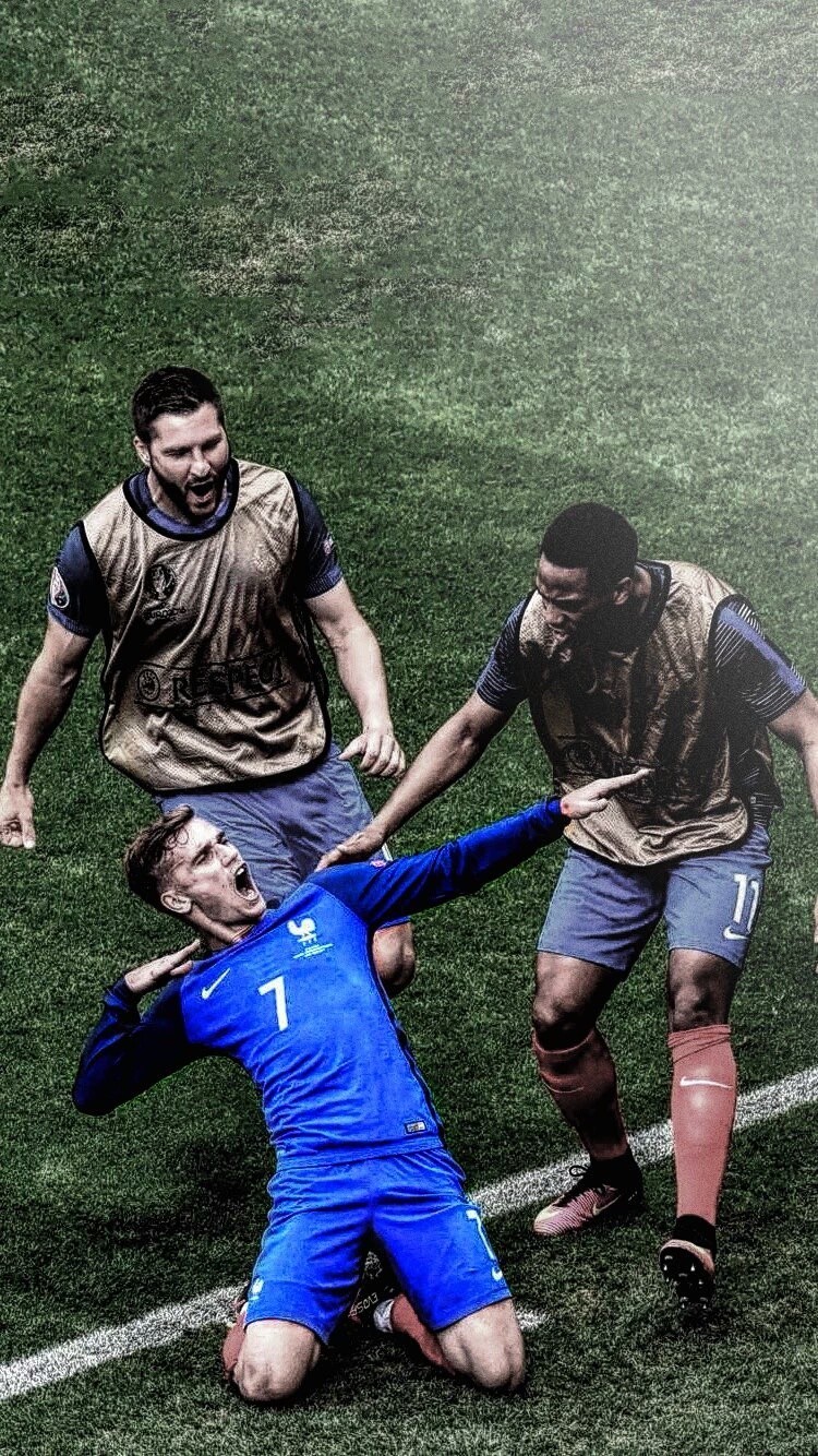 下半场还有机会吗？杨瀚森半场2中0得0分4犯规