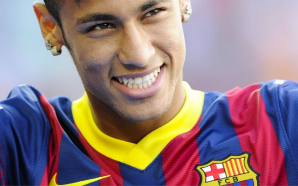 世体：奥尔莫、费尔明等9名巴萨球员将迎来诺坎普球场首秀（世界体育报：奥尔莫、费尔明等9位巴萨球员将在诺坎普完成处子秀）