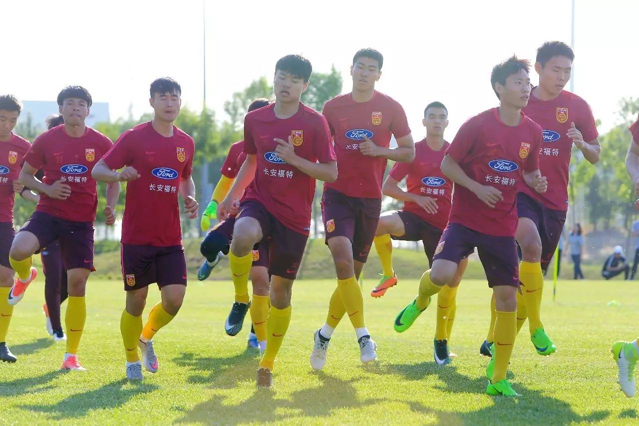 西甲：巴萨3-1逆转赫罗纳