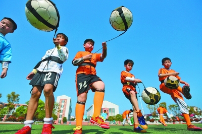 孔帕尼：我们不能变得傲慢，必须学会珍惜这些艰难的胜利