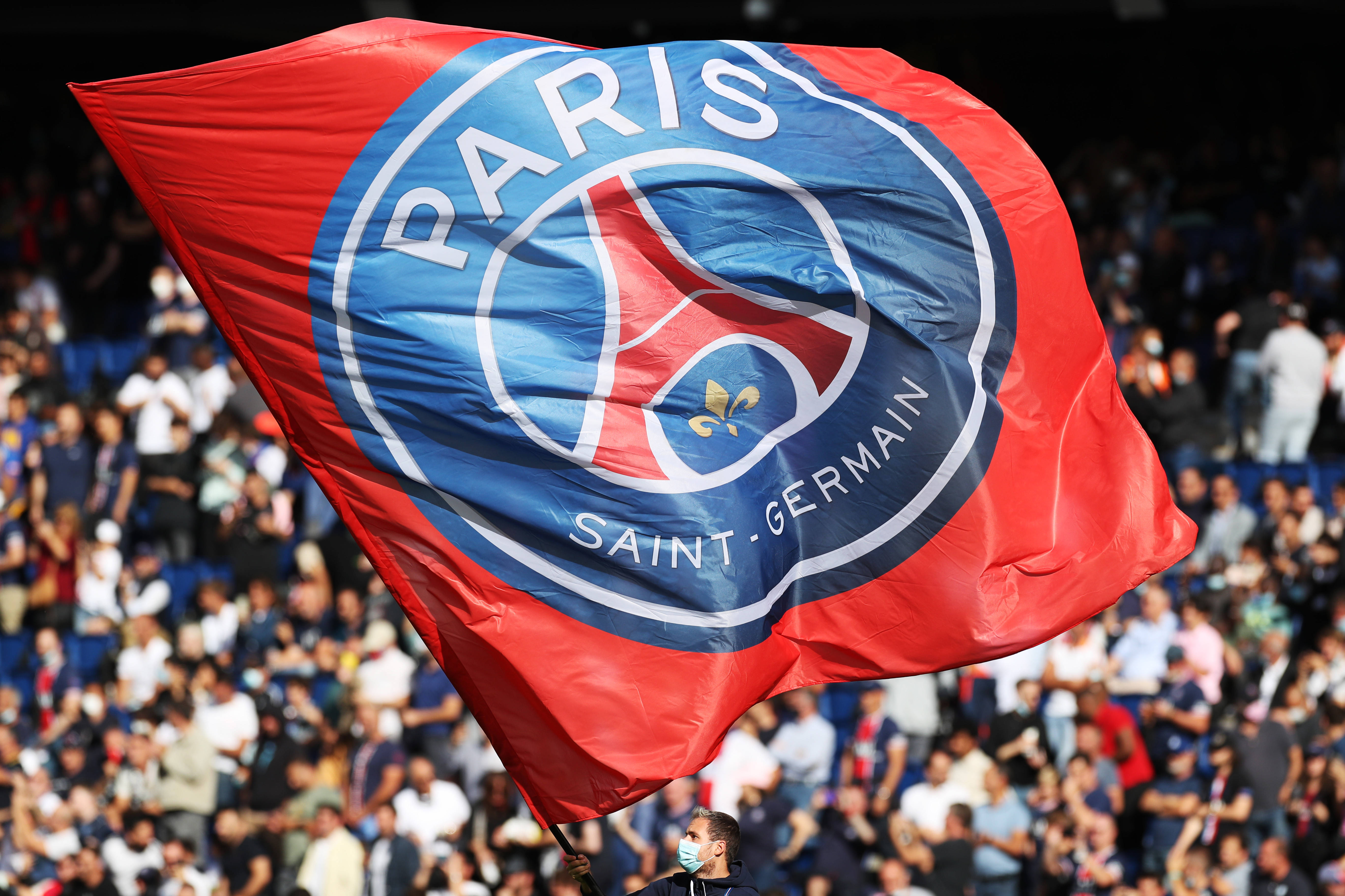 凯塞多未能首发？马雷斯卡：他周四晚上才回来，是为了保护他（马雷斯卡谈凯塞多未首发：周四晚才归队，为保护球员）