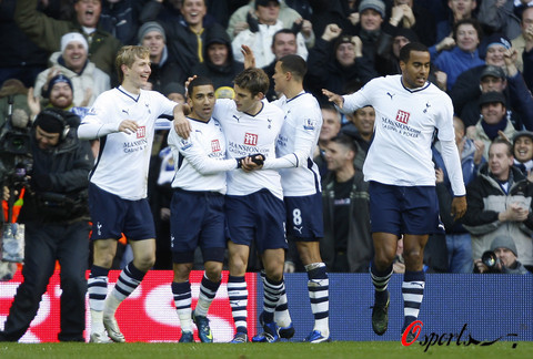 曹永竞：祝贺法比奥获得金靴，接下来继续冲击足协杯（曹永竞向法比奥金靴致贺：下一步全力冲击足协杯）