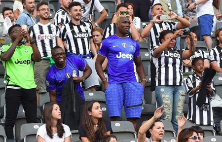 神!彩民224元中竞彩1.1万 擒巴黎55倍比分-票（彩民224元投注竞彩斩获1.1万元 擒巴黎55倍比分票）