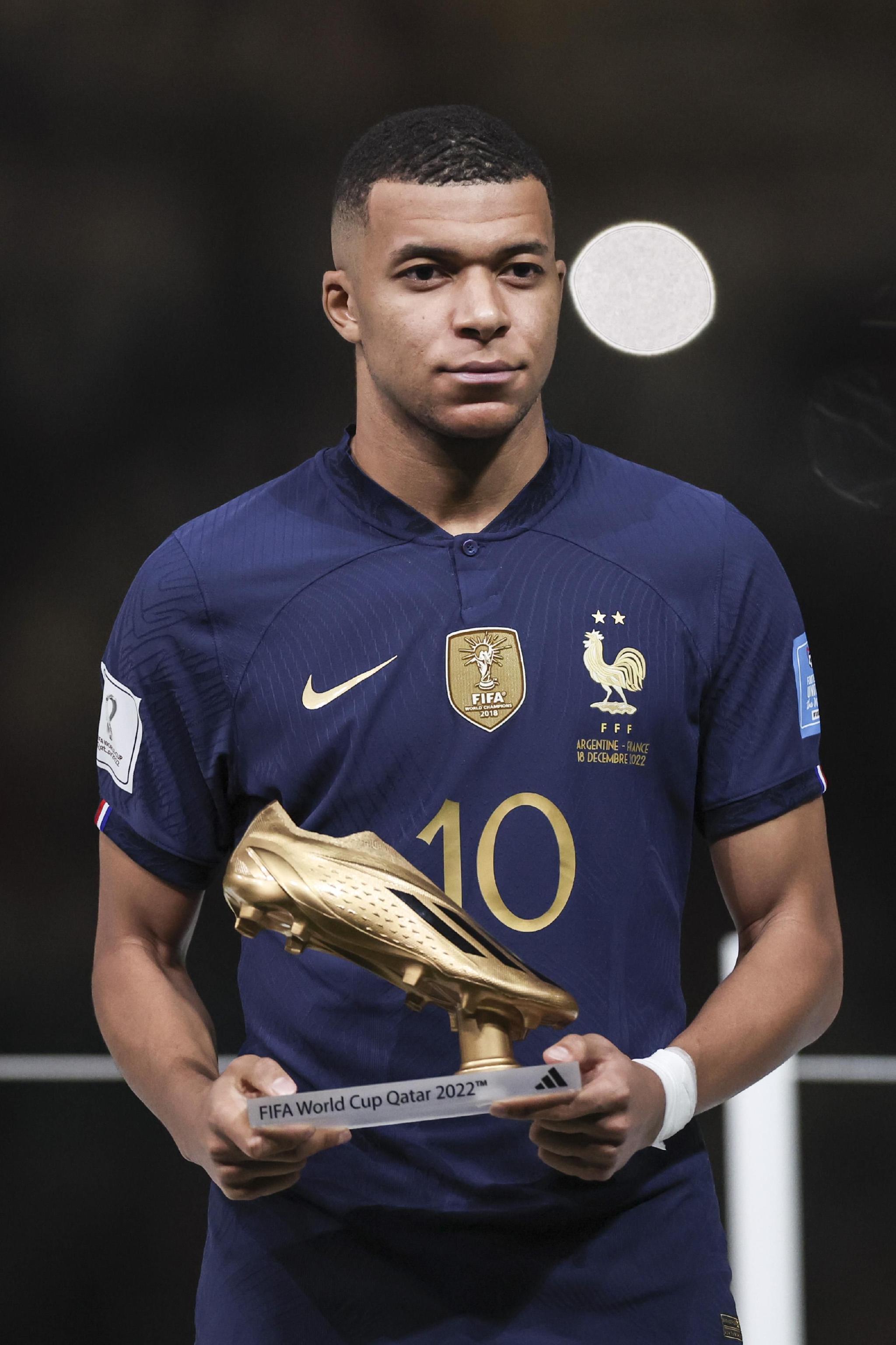 意甲11月最佳球员候选：迈尼昂、劳塔罗、瓦尔迪入选