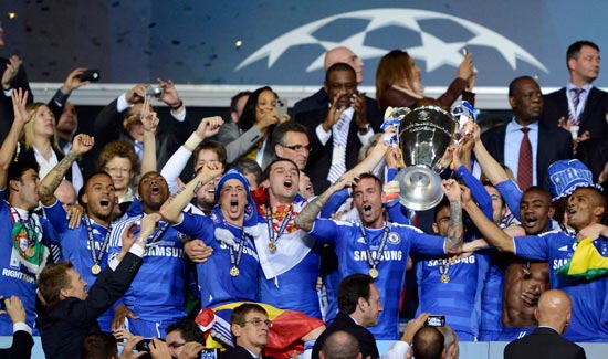 意甲半场：伊尔迪兹双响，埃斯波西托破门，尤文2-1卡利亚里