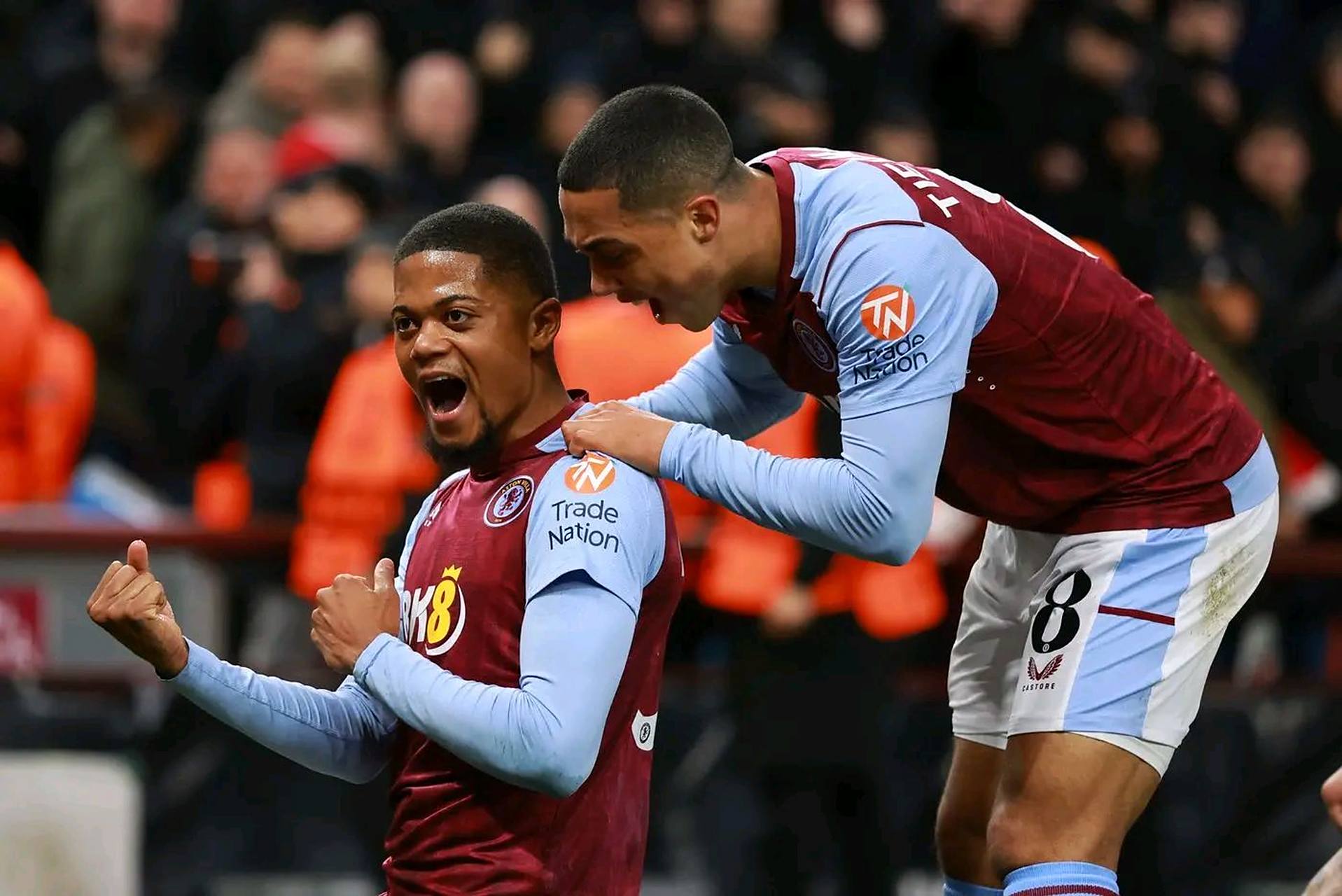 凯恩：今年最难忘是德甲夺冠，球迷高唱我的名字令我心潮澎湃（凯恩：德甲封王是我今年最难忘，球迷齐声呼名让我热血沸腾）