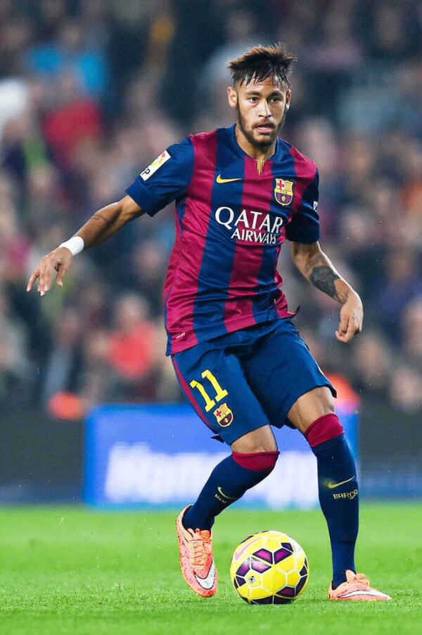 小蜜蜂英超对阵升班马豪取10连胜，伯恩利本赛季丢球第三多