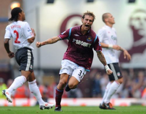 杜兰特：你永远都不知道阿门每晚会做些什么，因为他无所不能