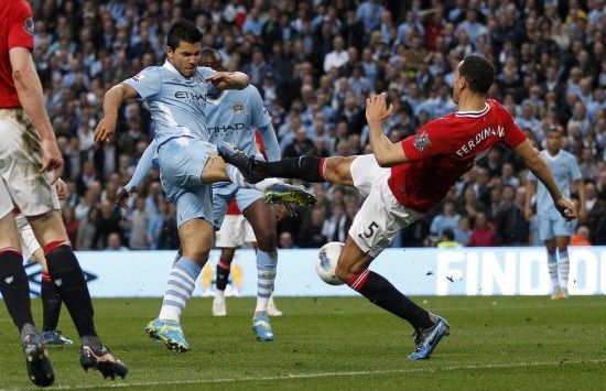 足球欧洲媒体评最佳11人阵容，无人争议（欧洲媒体评出足球最佳11人阵容，一致认可）