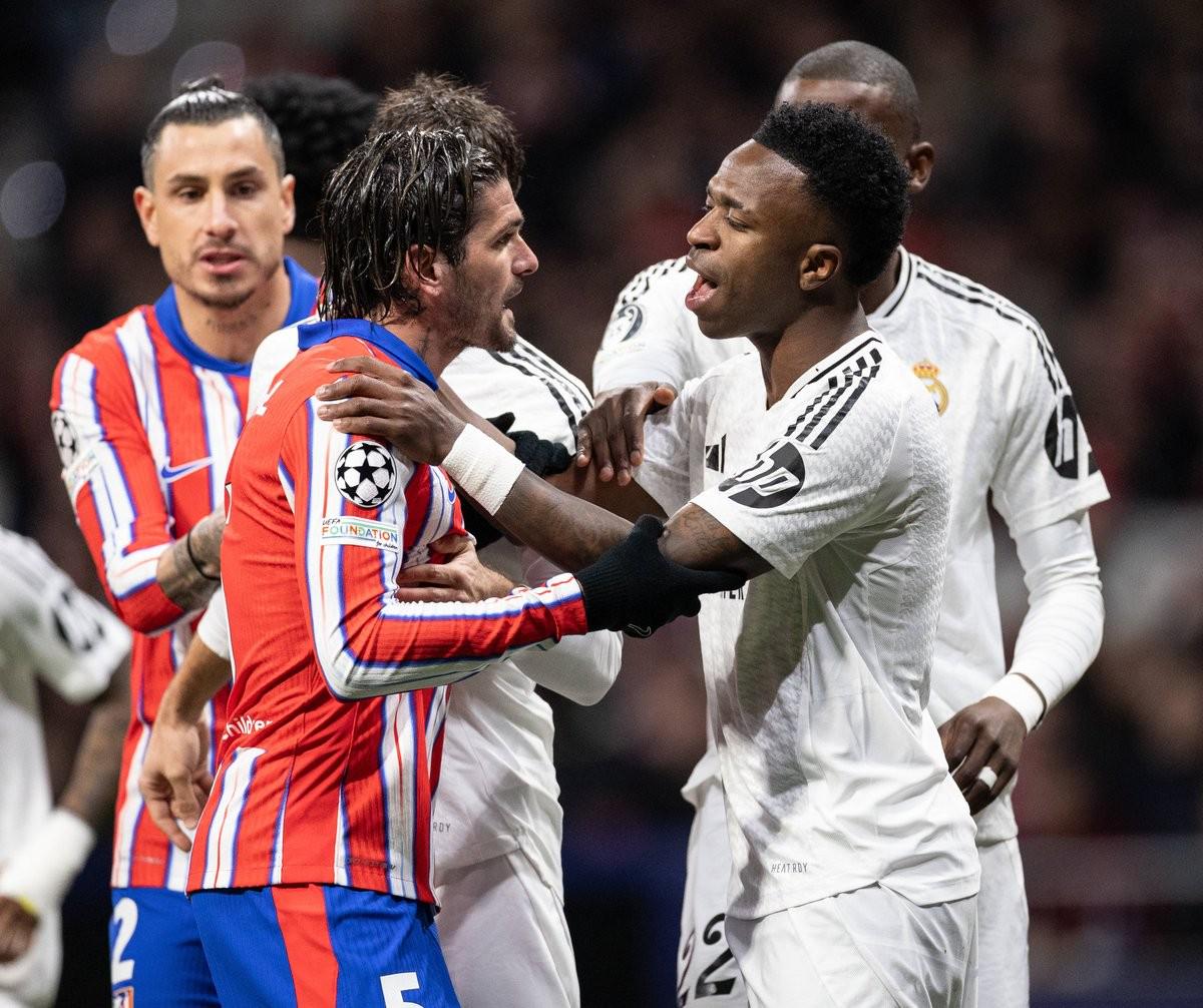 巴萨全力留住拉什福德 弗里克视其为优先目标（巴萨誓留拉什福德 弗里克将其列为头号目标）