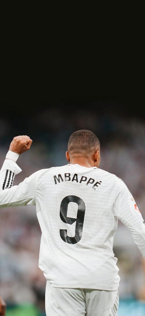 马雷斯卡：拉维亚的目标是保持健康，要管理他上场的每一秒钟