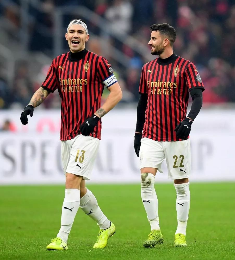 因排名垫底多名球员家人遭死亡威胁，佛罗伦萨官方表示谴责