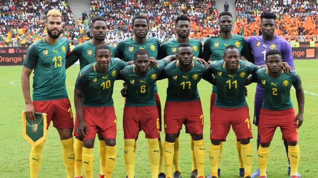 英超半场：阿马德破僵，卡塞米罗破门，曼联暂2-1伯恩茅斯（英超半场战报：阿马德首开纪录，卡塞米罗建功，曼联暂以2-1领先伯恩茅斯）