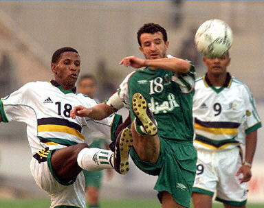 每体：埃里克·加西亚是弗利克麾下唯一全勤的“万能钥匙”（每体：埃里克·加西亚是弗利克手下唯一场场出战的多面手）